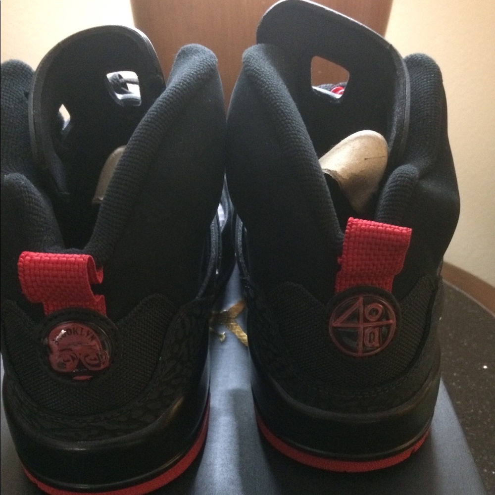 SOLD! NIB Jordan Spizike size 10 - Picture 4 of 5